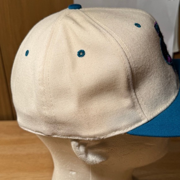 Vintage NBA Charlotte Hornets Basketball New Era Pro Model Wool Fitted Hat 7 3/8 - Picture 5 of 10